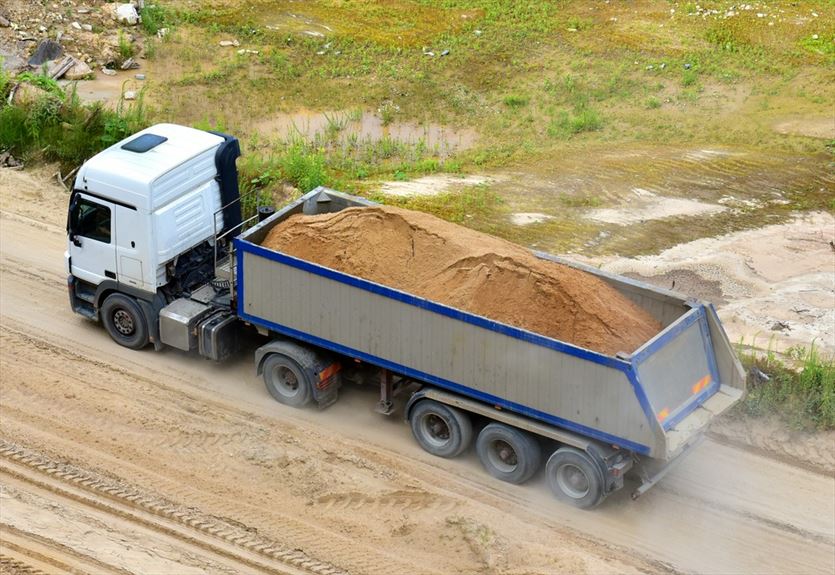 Sprzedaż i transport kruszywa budowlanego, Jan Rutkowski Transport Ciężarowy-Handel, Zgorzelec